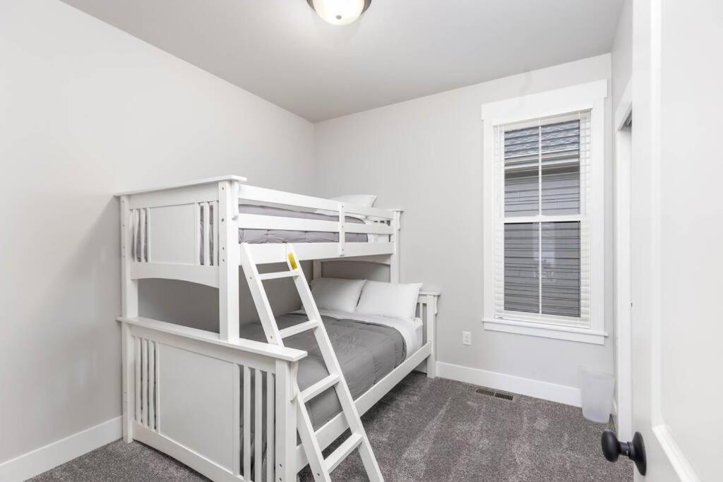 Charming 3-Bedroom In Vibrant New Neighborhood Billings Buitenkant foto