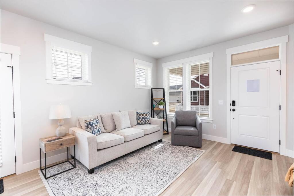 Charming 3-Bedroom In Vibrant New Neighborhood Billings Buitenkant foto